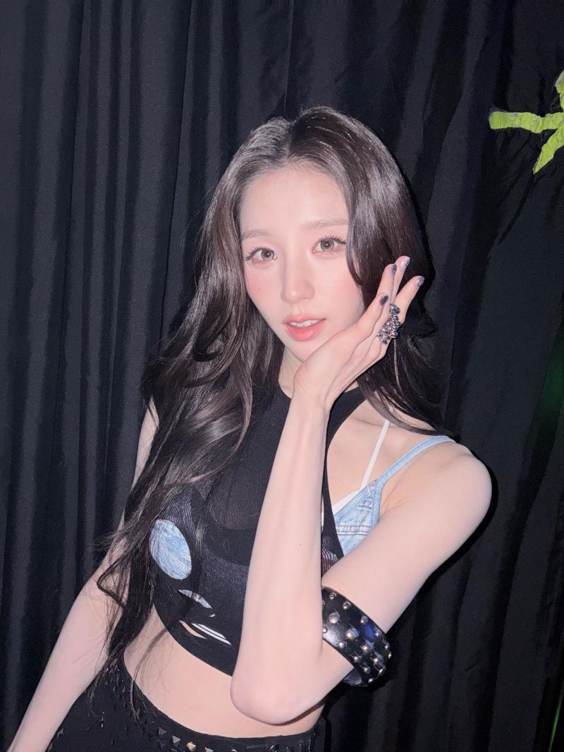 희진 ARTMS아르테미스 인별