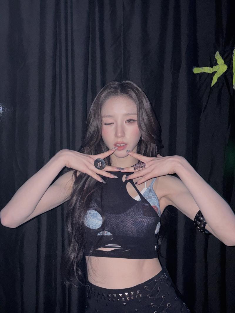 희진 ARTMS아르테미스 인별