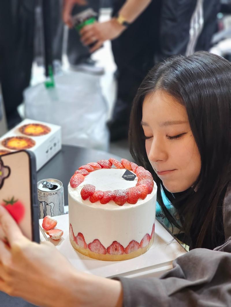 희진 ARTMS아르테미스 인별