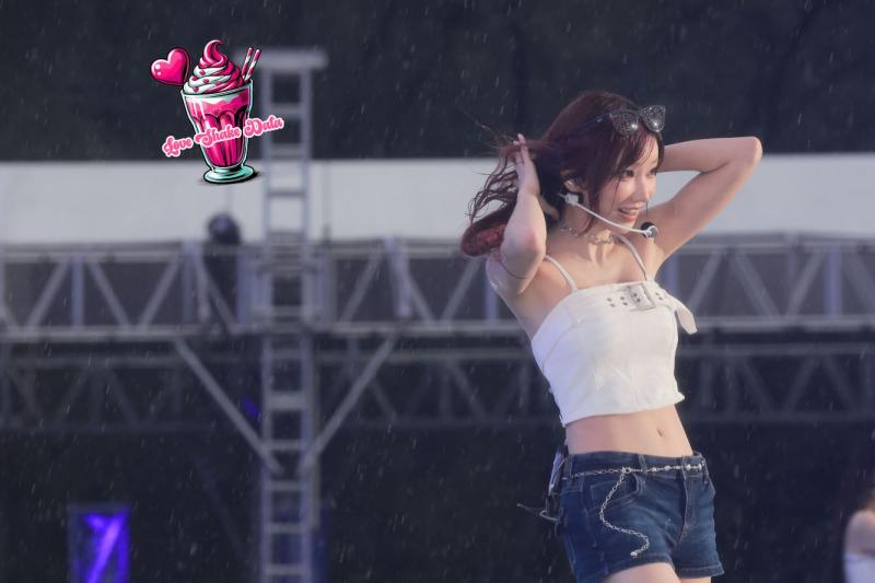 아이브 안유진