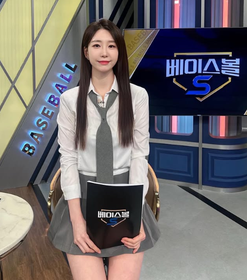 신병4 김동준누나로 면회오신 한가인