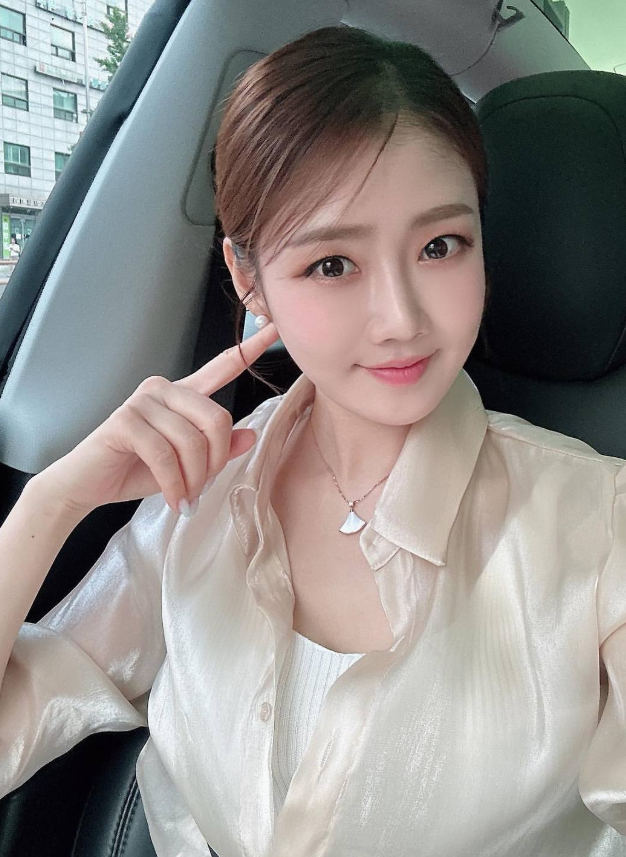 장효윤 아나운서 피지컬 여신