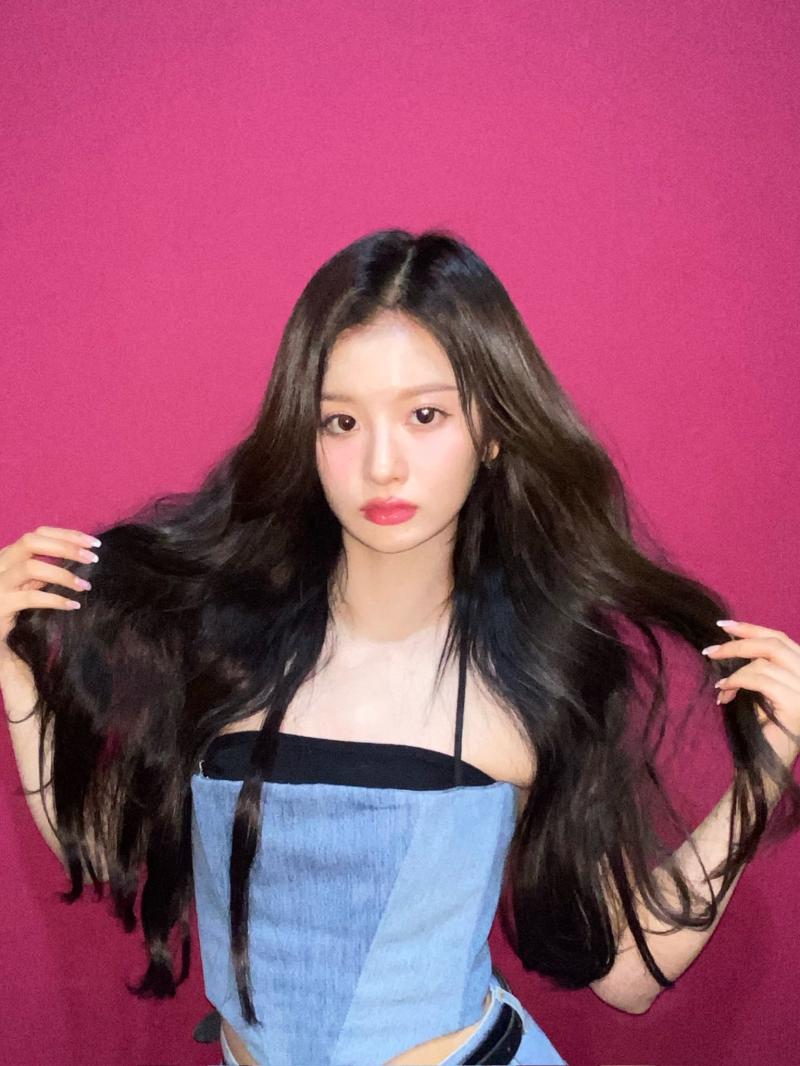 NMIXX (엔믹스) 설윤