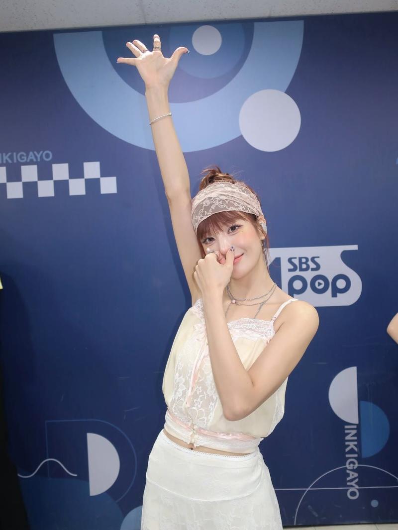 권은비