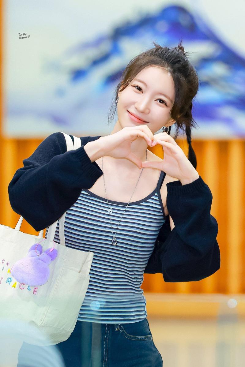 0909 오마이걸 유빈 DAY