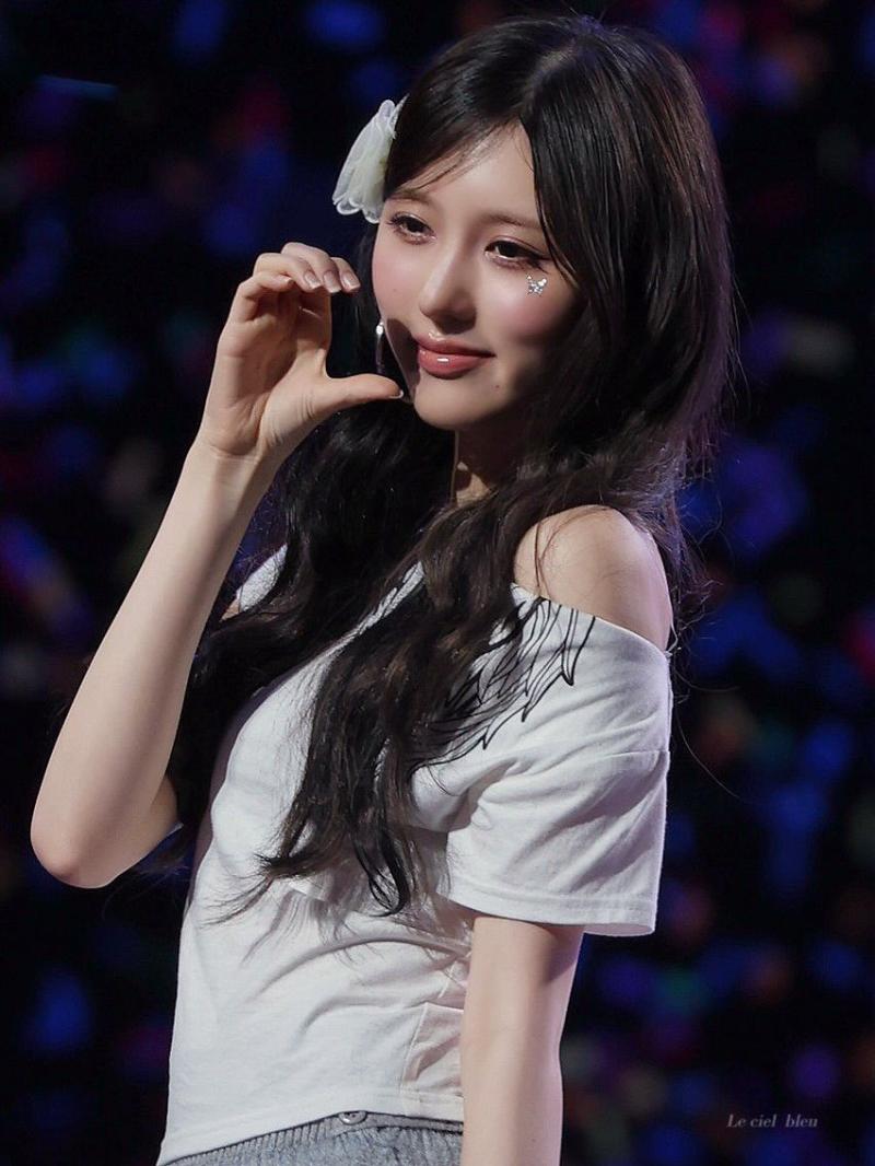 김윤희 아나운서