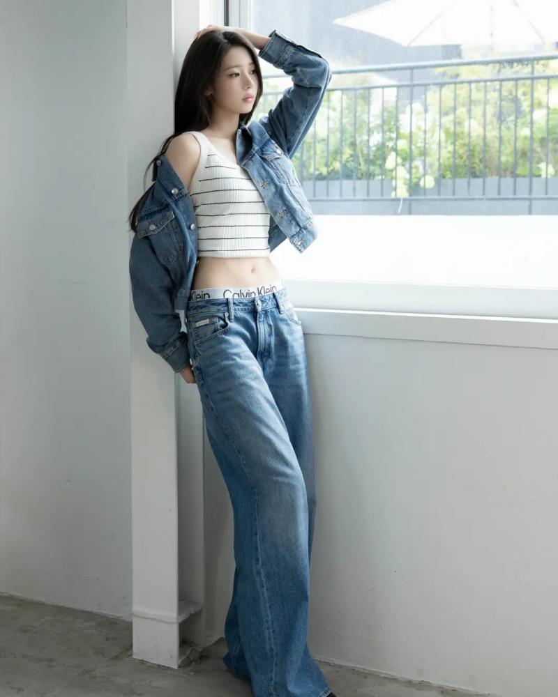 BABYMONSTER (베이비몬스터) 로라