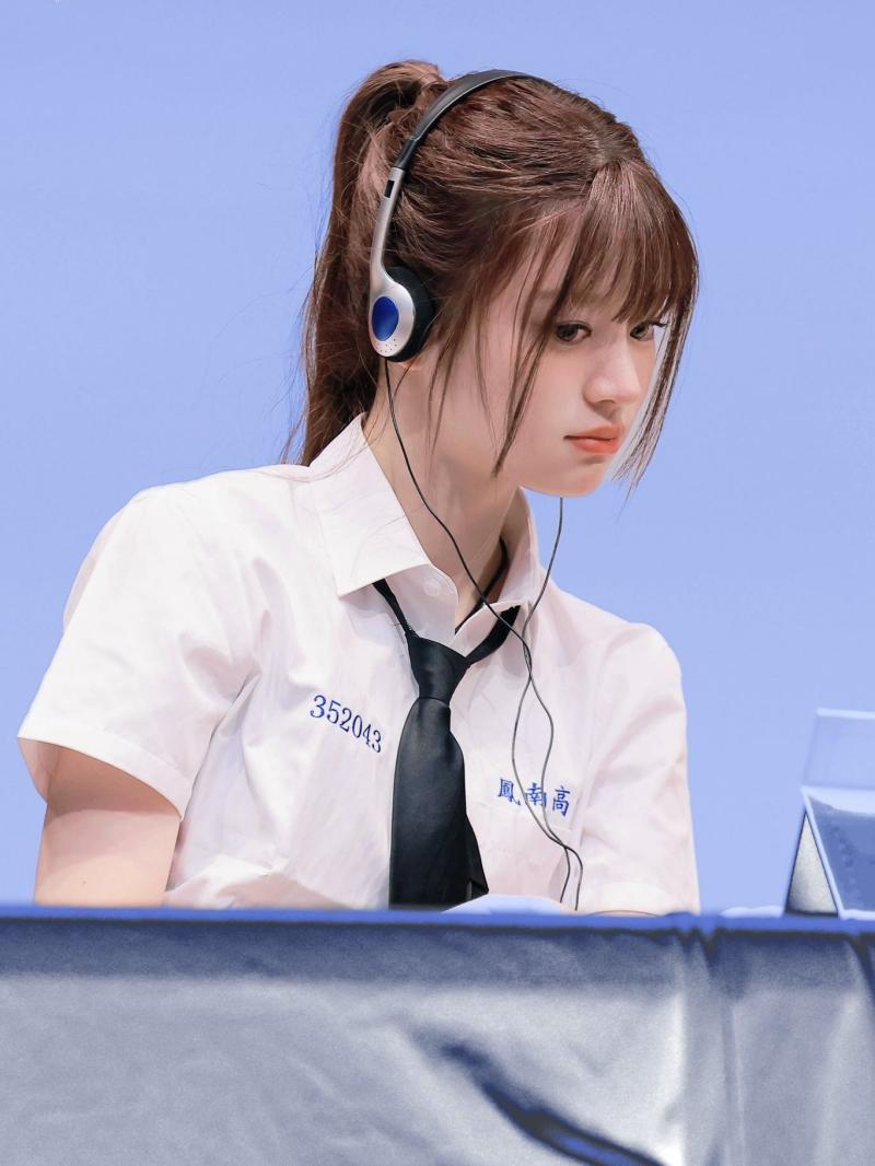 아일릿 (ILLIT) 민주