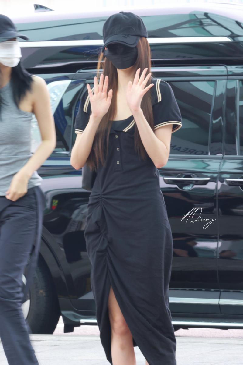 오늘 출국한 아이브 장원영