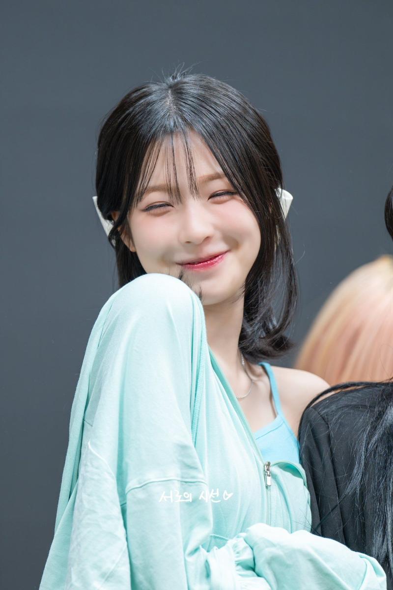 프로미스나인 백지헌