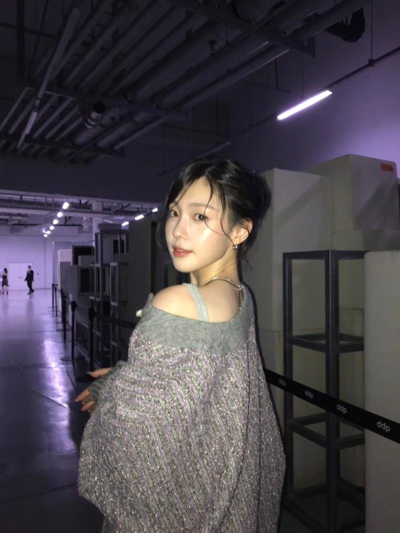 NMIXX (엔믹스) 지우