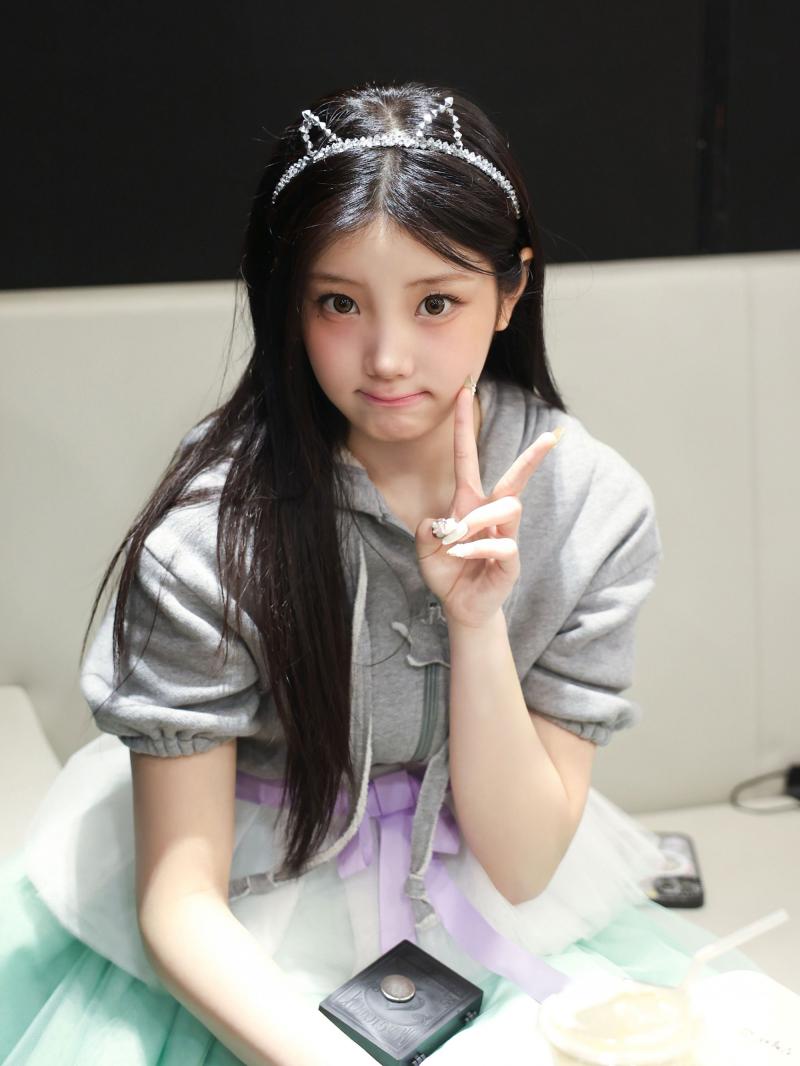 손나은