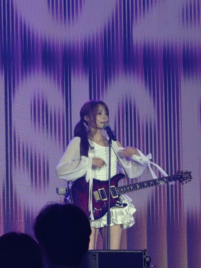 QWER 시연