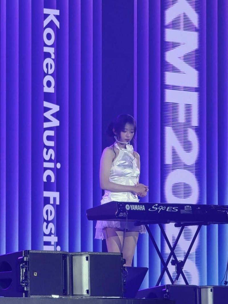 QWER 히나