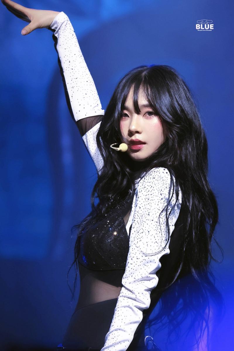 멕시코시티에서  공연한 에스파 카리나 260911