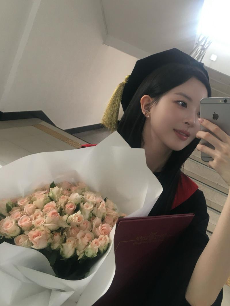김비주