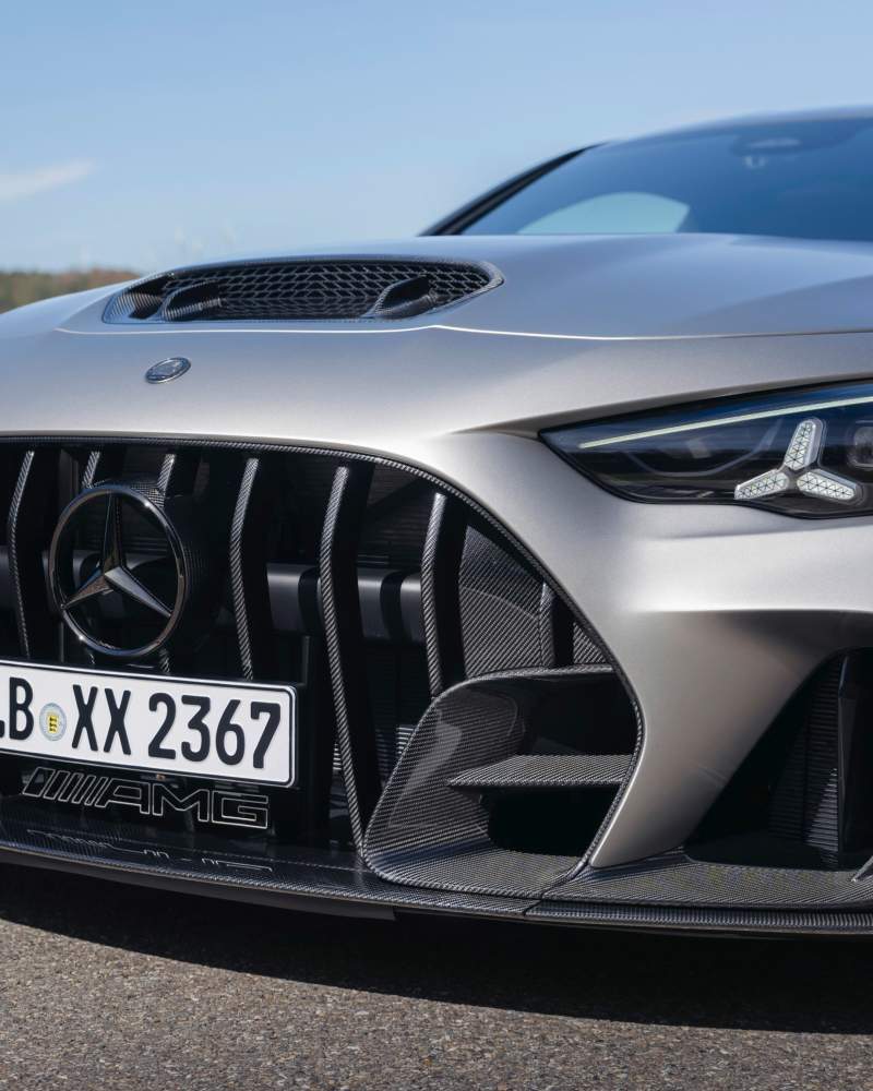 30대 한정판 벤츠 CLE646 AMG 공개