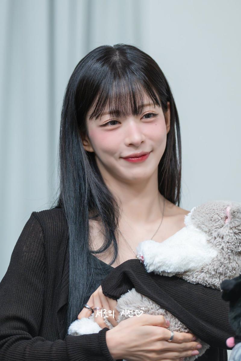 프로미스나인 이채영