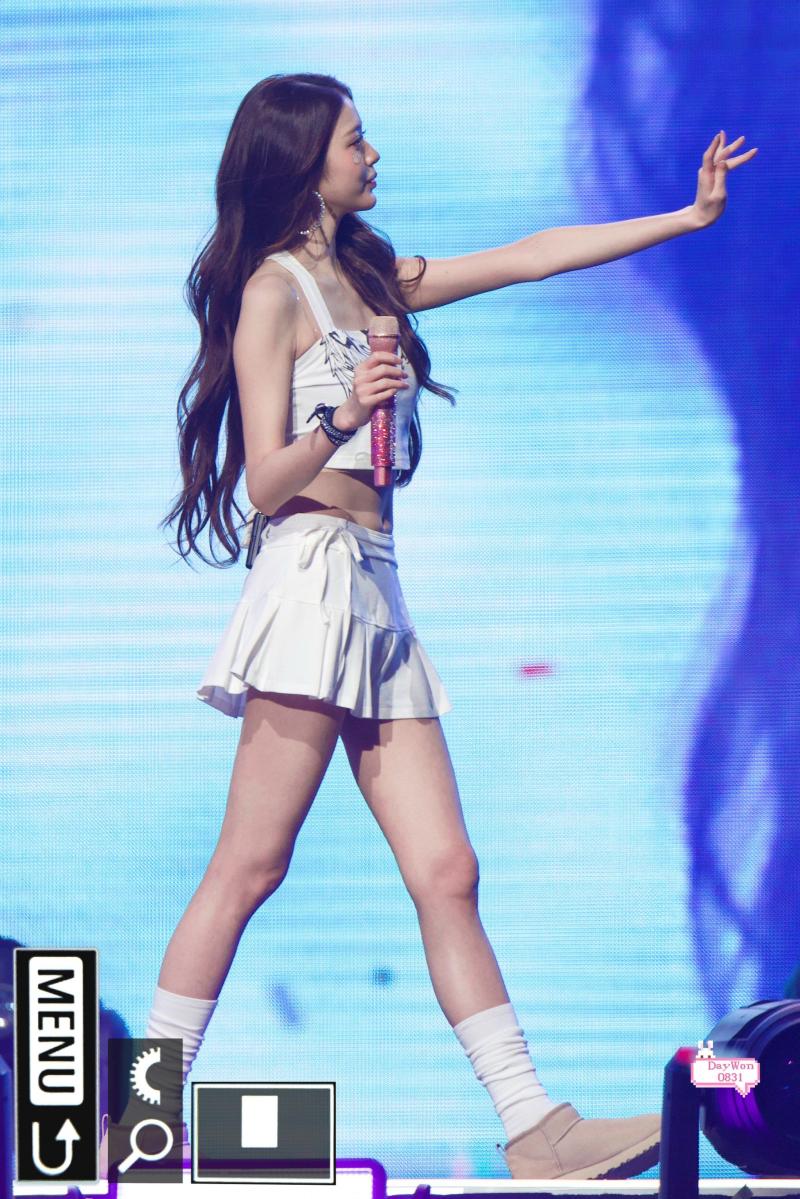 [아이브] 레이