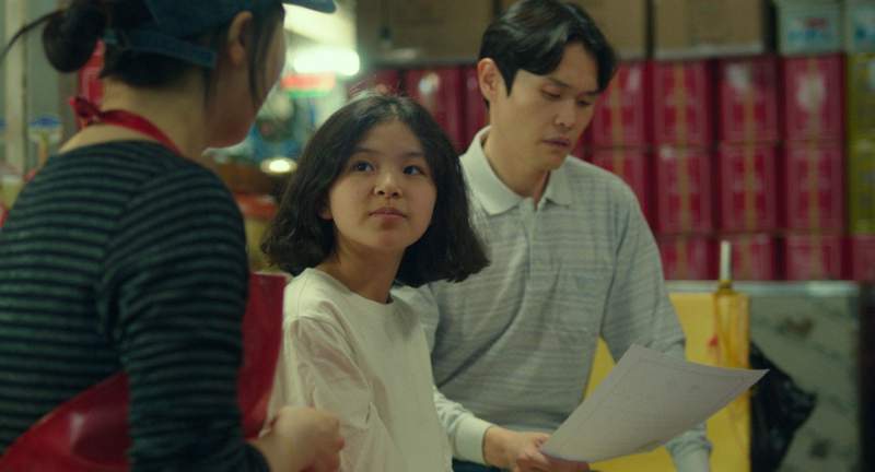 촬영중 처음으로 대게를 먹어 봤다는 아역배우