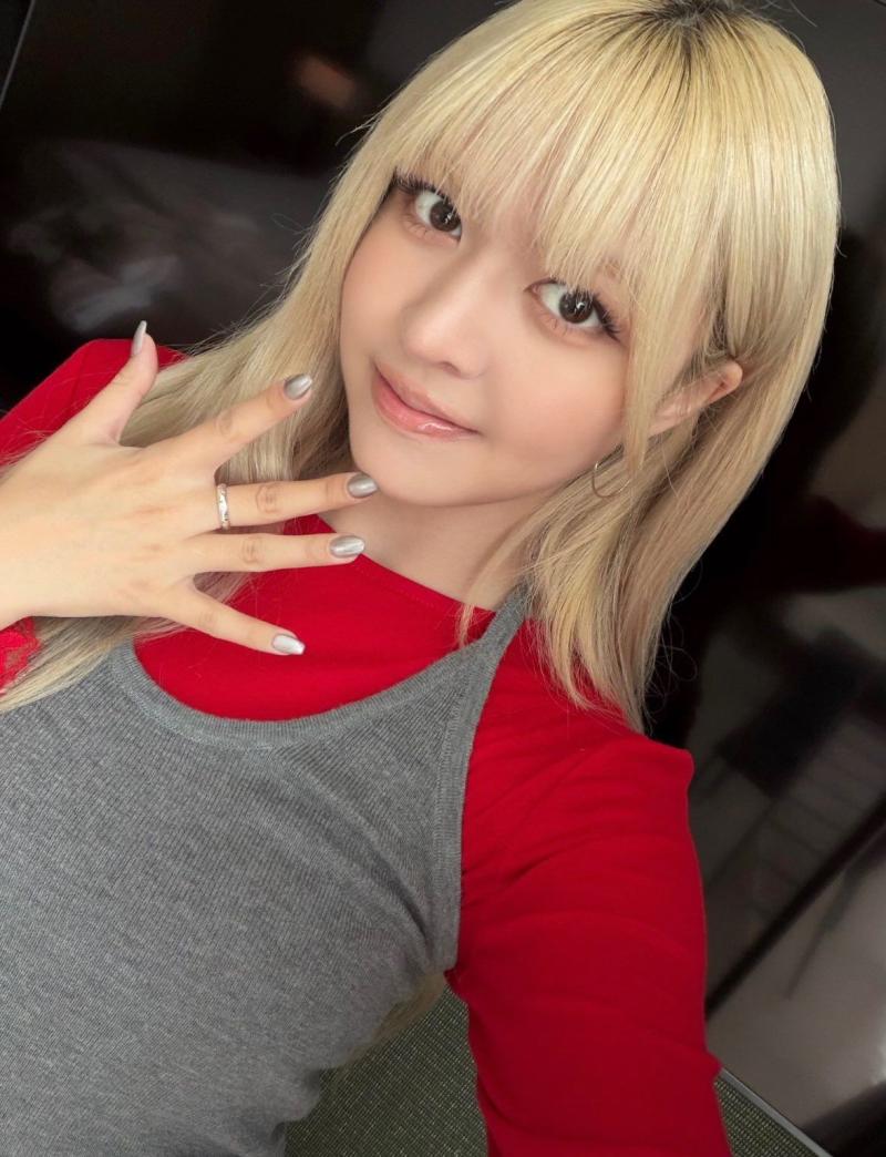 NMIXX (엔믹스) 릴리