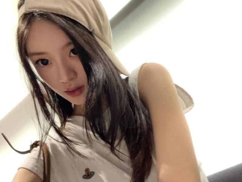 아일릿 (ILLIT) 민주