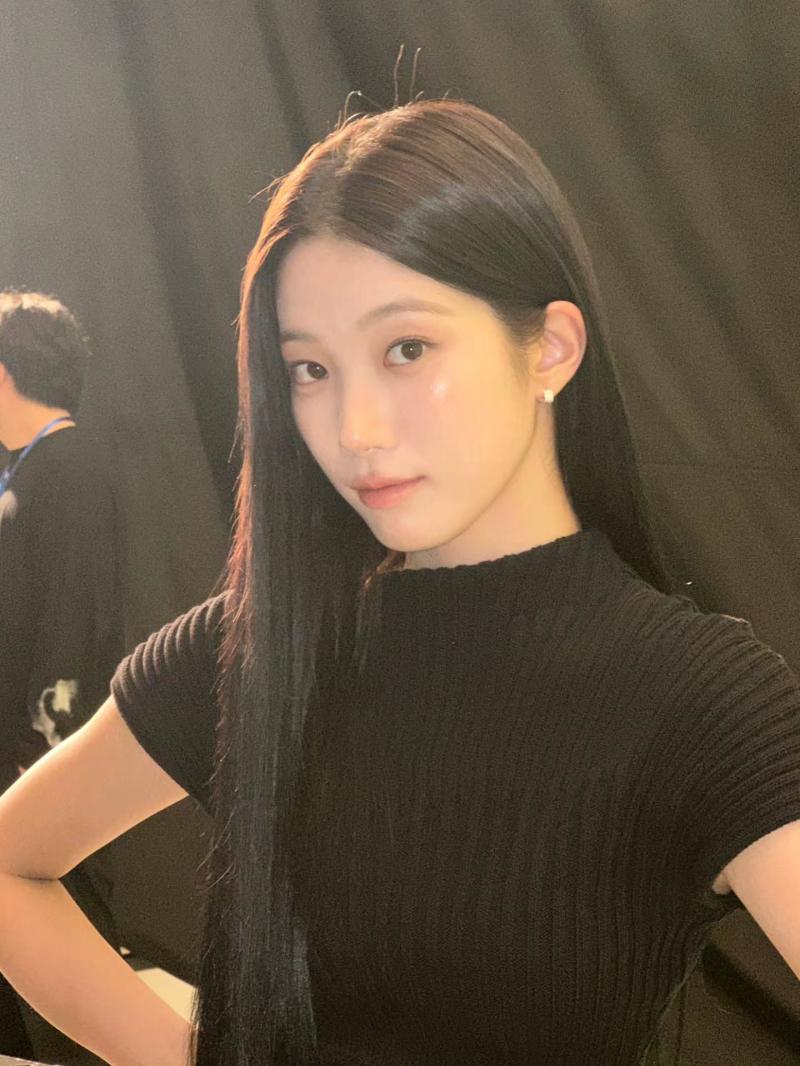 르세라핌 김채원,카즈하