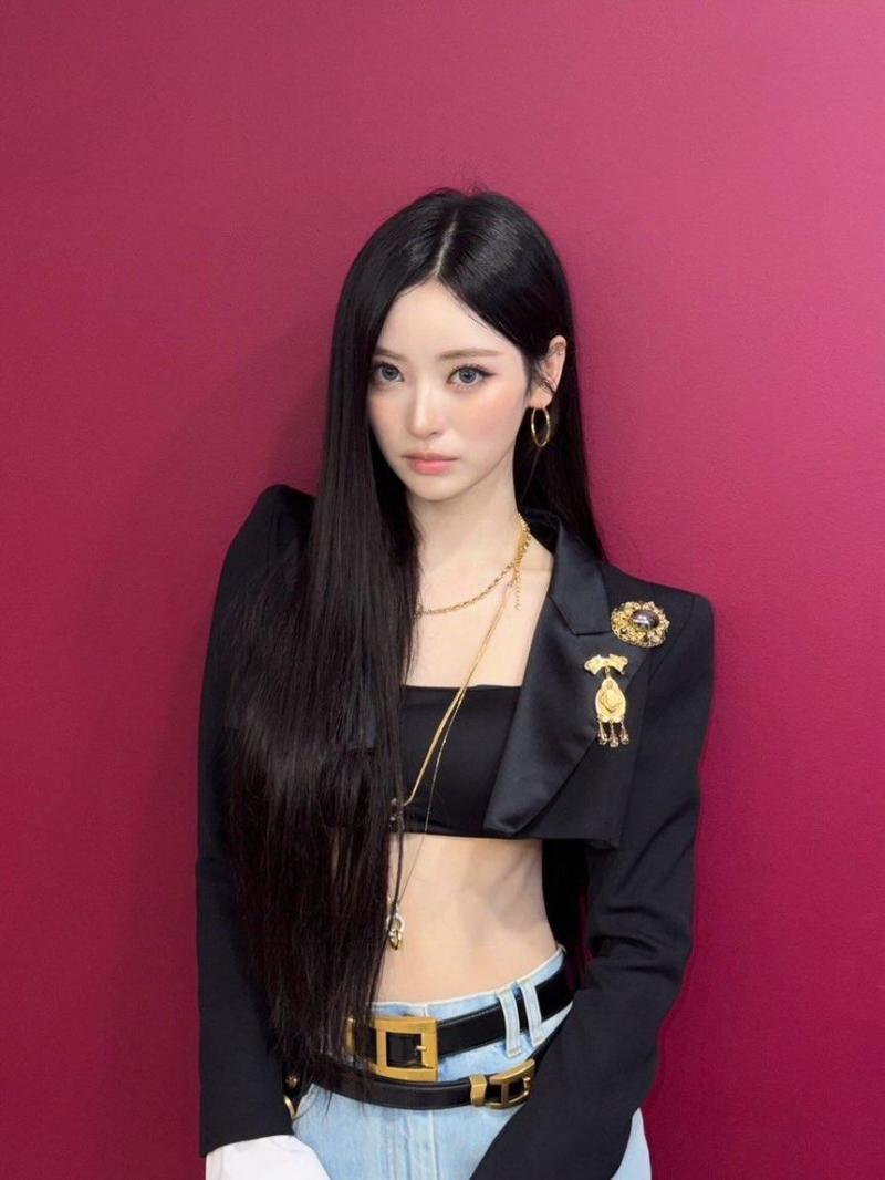 MEOVV (미야오) 안나