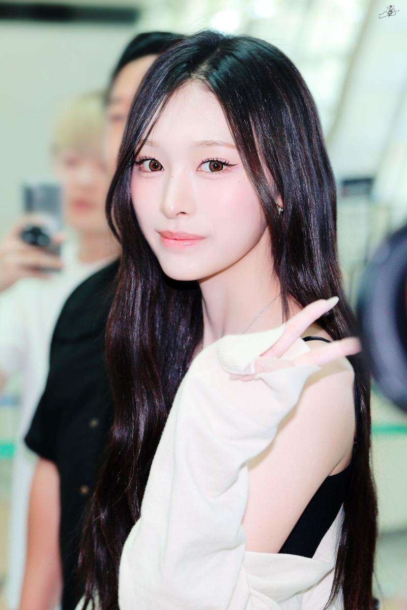 콘서트 연습하는 회색나시 트와이스 사나