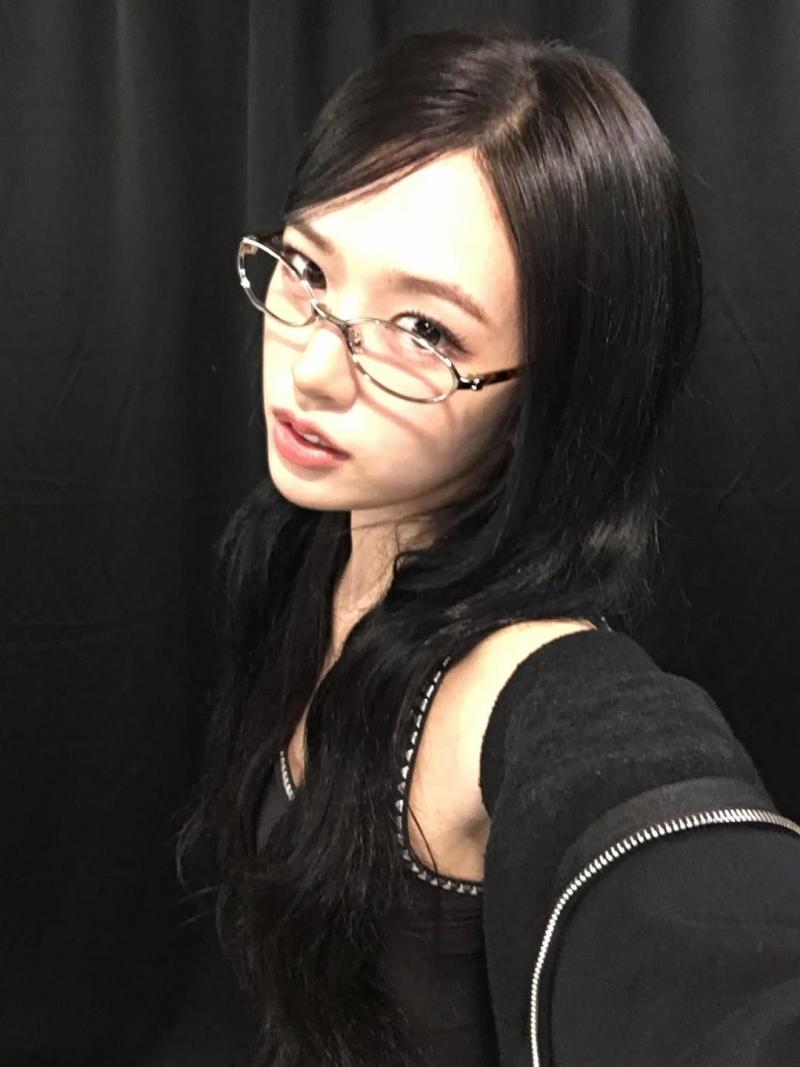 아이브 안유진