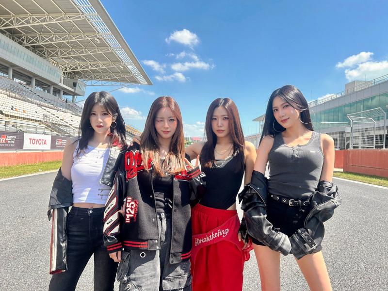 프로미스나인 백지헌 260912 제이제이뮤직 팬사인회