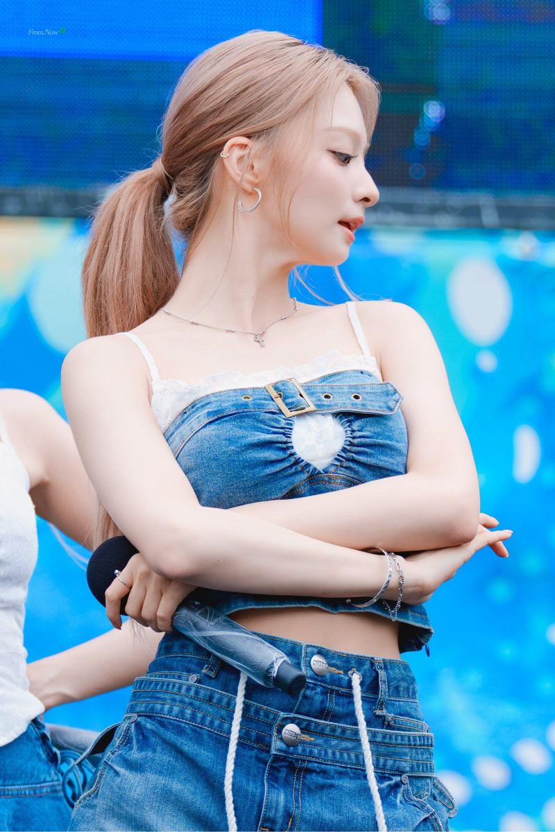 프로미스나인 이나경