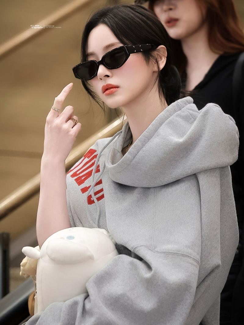 MEOVV (미야오) 안나