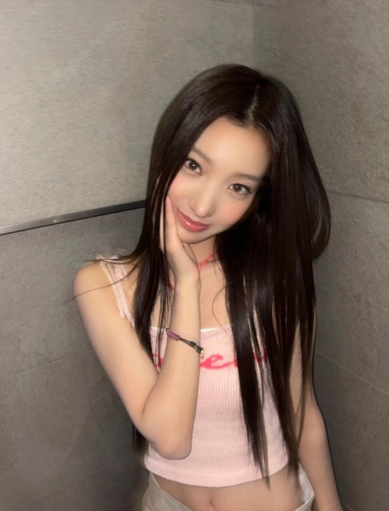 NMIXX (엔믹스) 배이