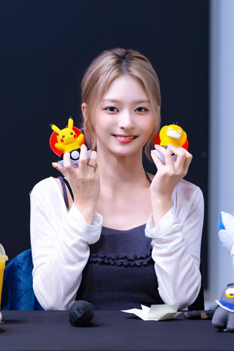 프로미스나인 이나경