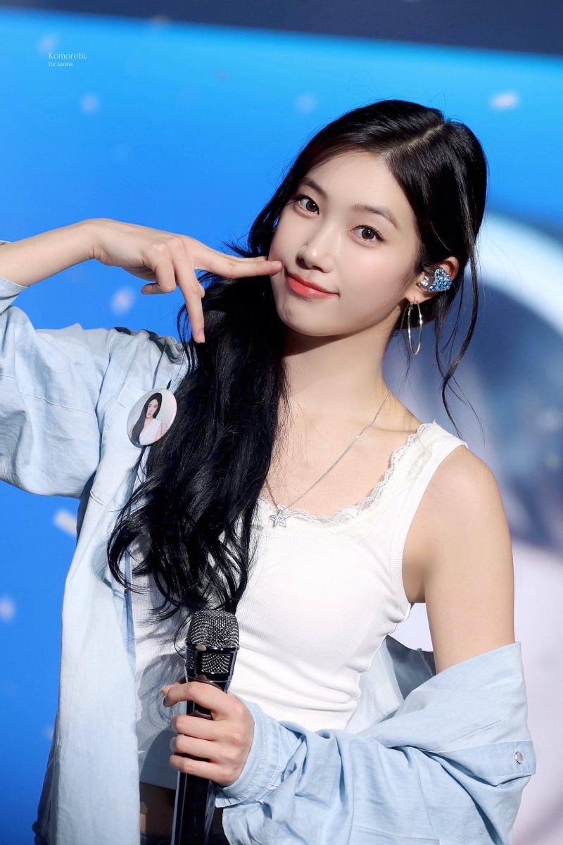 르세라핌 카즈하