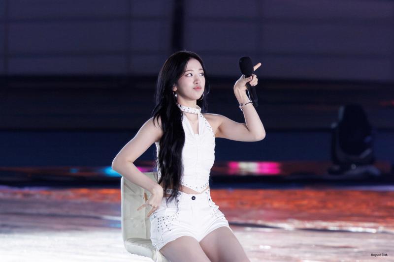 아이브 안유진
