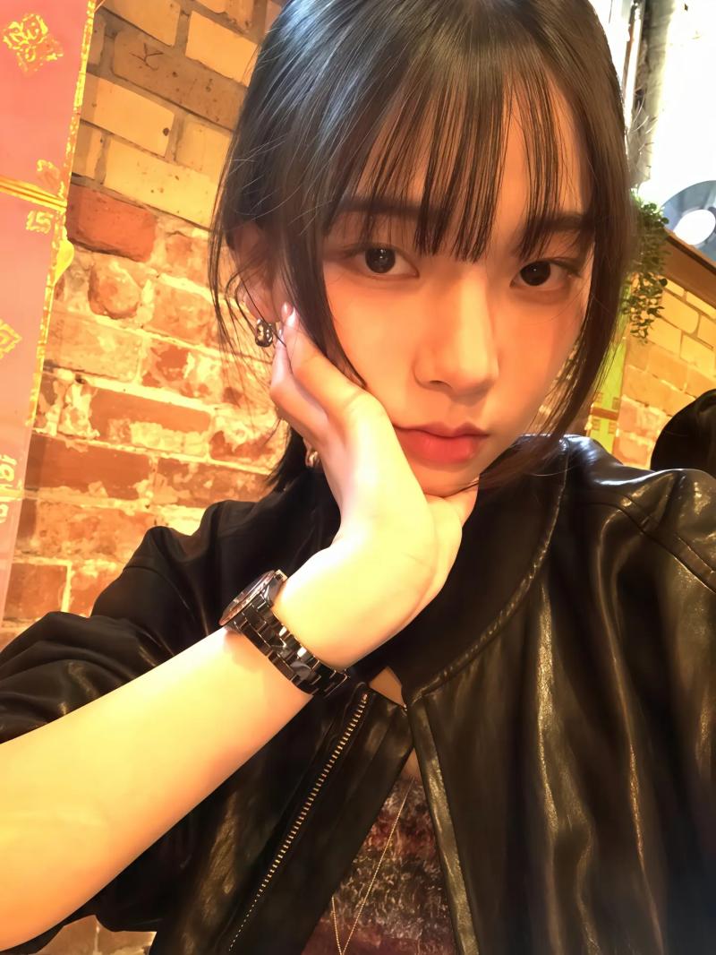 아일릿 (ILLIT) 민주