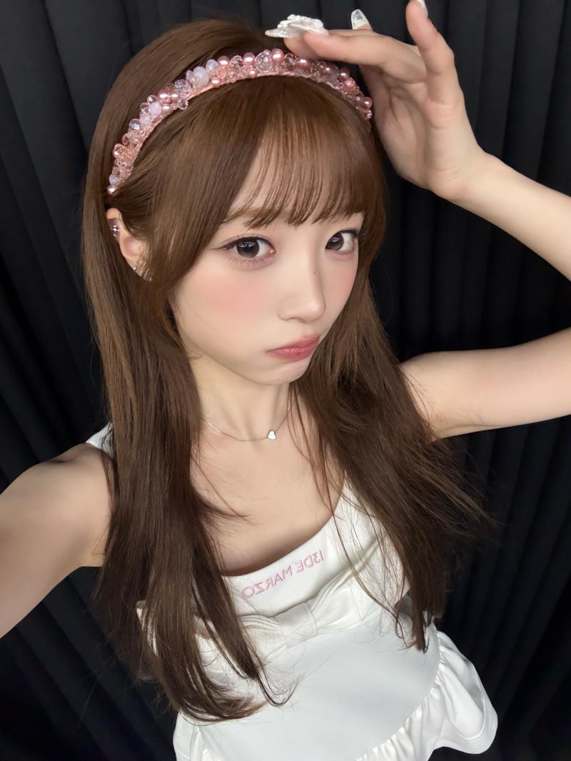 아일릿 (ILLIT) 민주