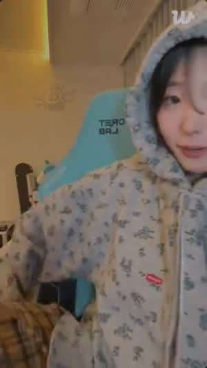 QWER 히나