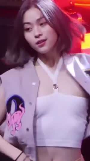 고개를 빼꼼 내미는 류진의 패치