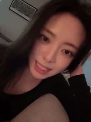 ITZY (있지) 유나