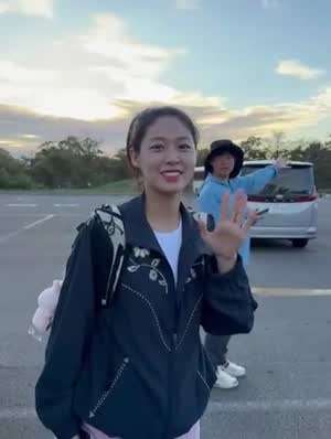 김설현