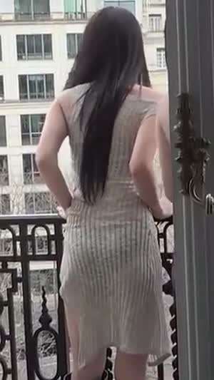 아이들 미연 살짝 비치는 옆트임 골지드레스