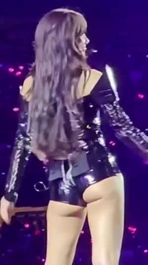 블랙핑크 리사 엉반살.mp4