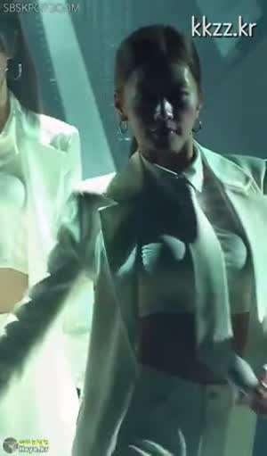 크롭에 넥타이 에이핑크 윤보미.mp4