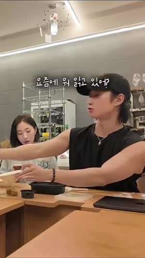 권민정 아나운서
