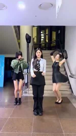 에이핑크 오하영, 하이키 서이, 리이나