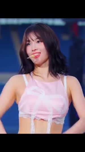 트와이스 모모