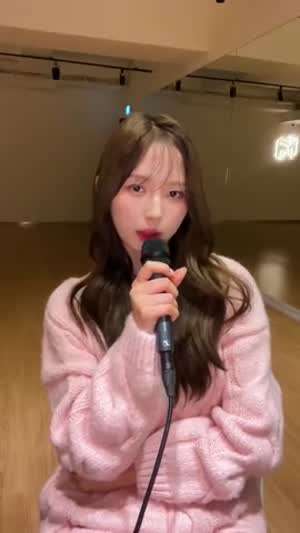 트리플에스 지우, 서아